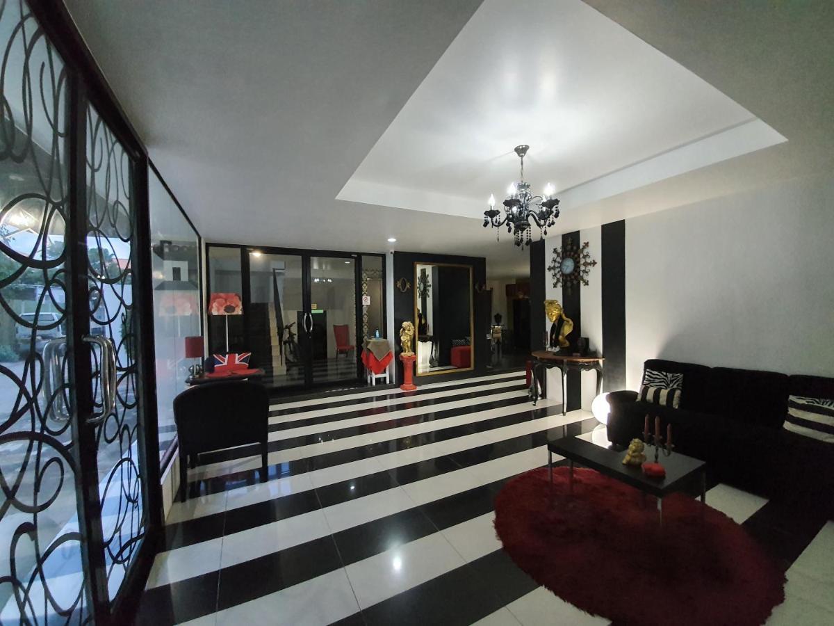 @Room Apartment Bangkok Luaran gambar
