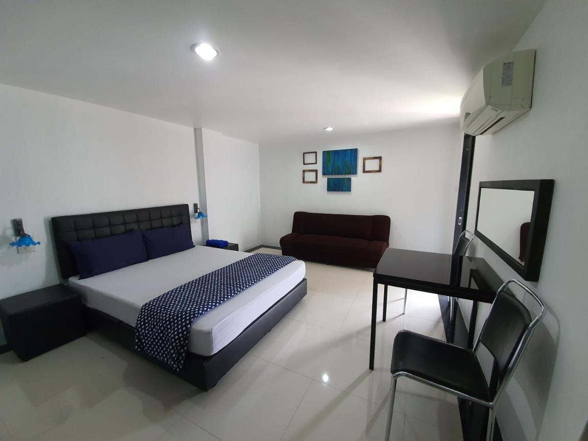 @Room Apartment Bangkok Luaran gambar